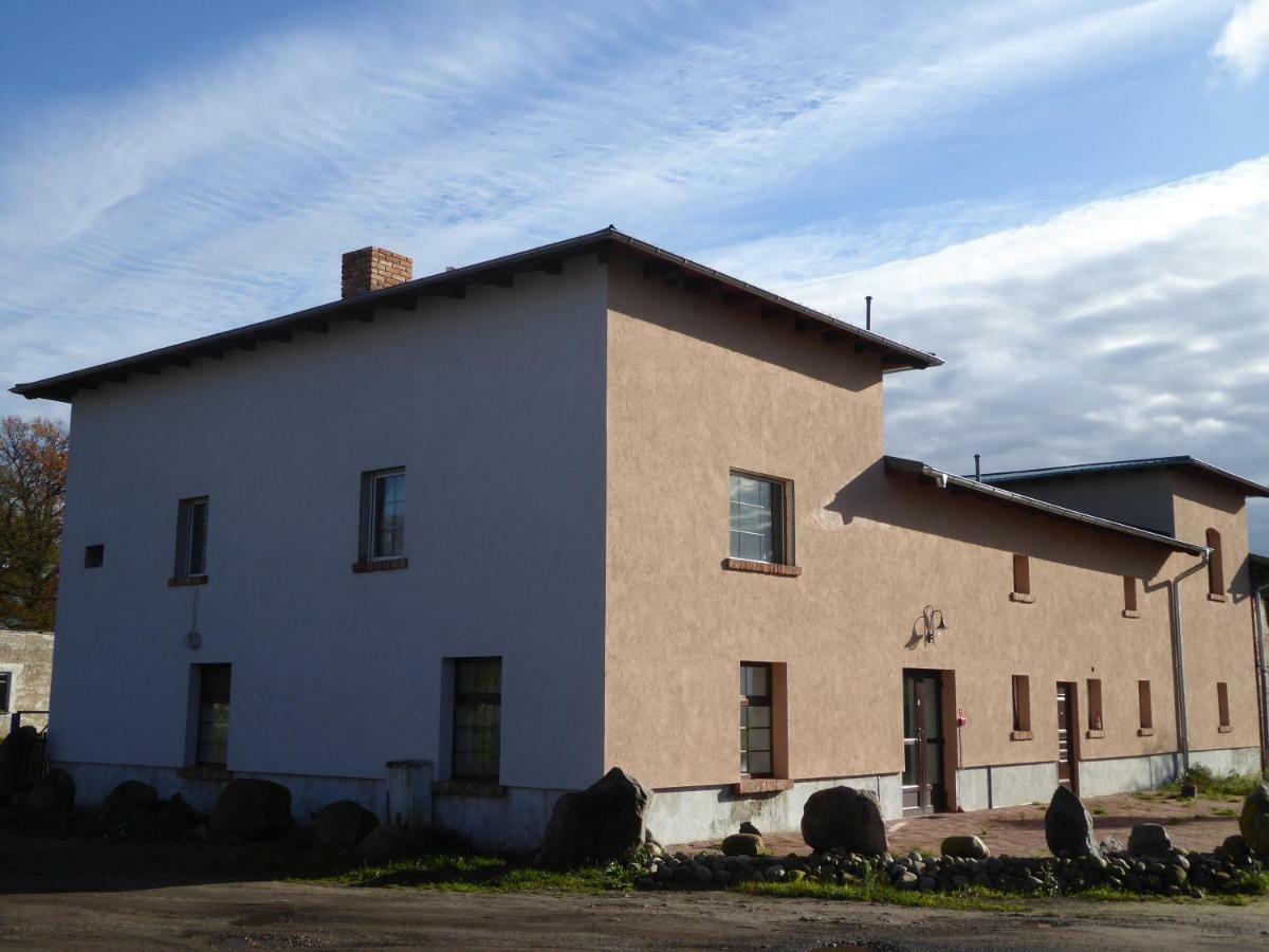 Отель Agroturystyka Stajnia Rusinowo Tuczno Экстерьер фото